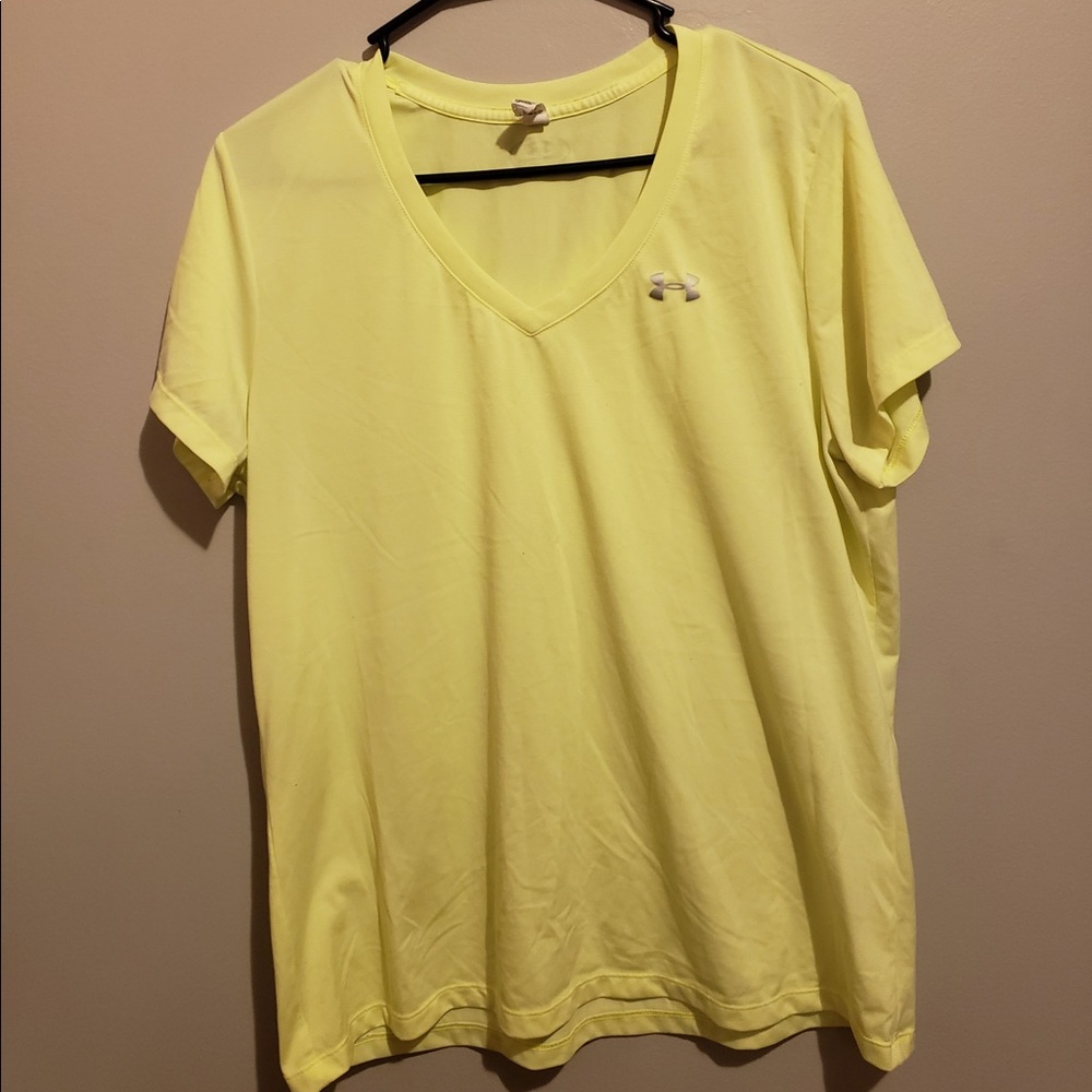 Under armour workout shirt